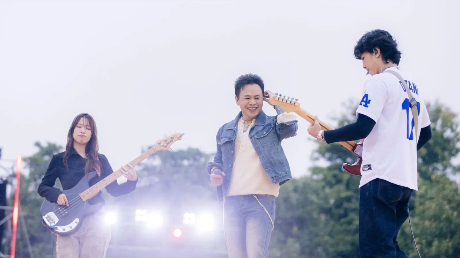 Hàng ngàn khán giả đón bình minh cùng 5AM mùa 3 